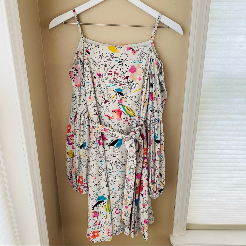 Clover and Sloane Floral Cold Shoulder Dress - Picture 5 of 10